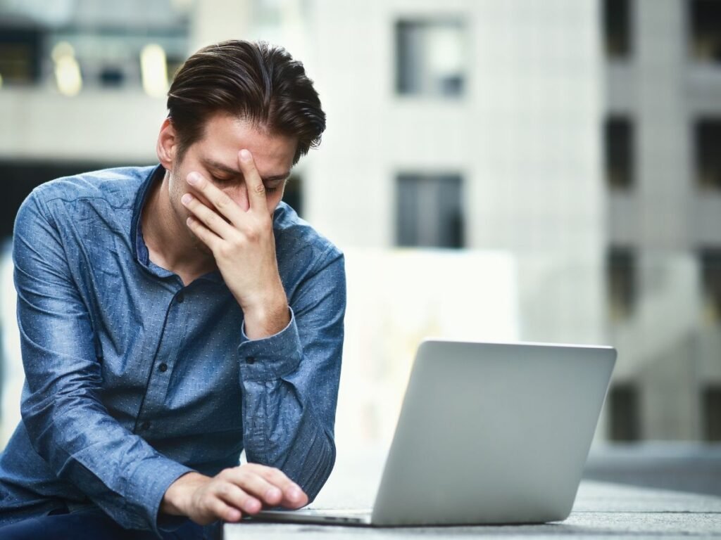 7 najczęstszych błędów w wizytówce Google, przez które tracisz klientów